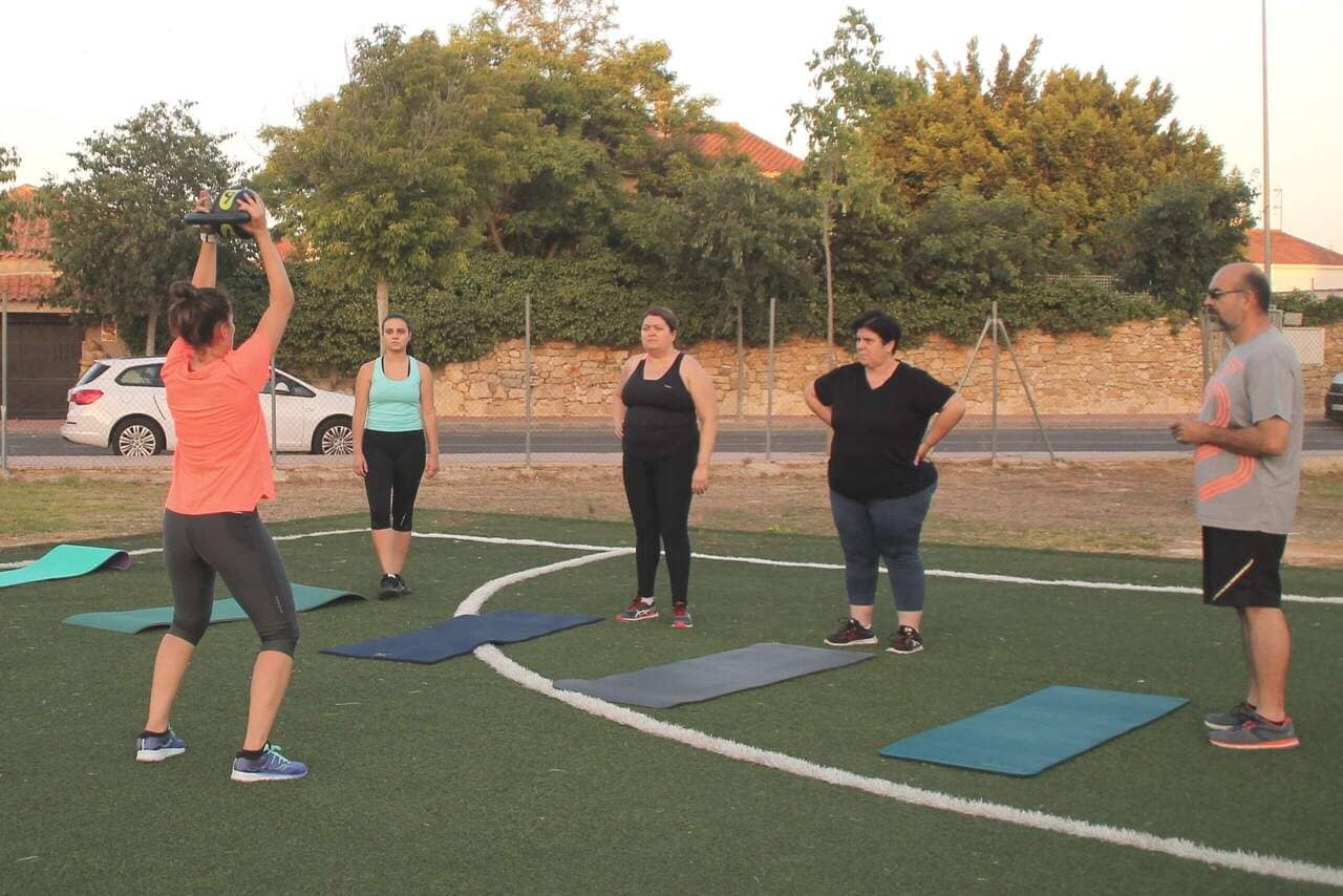 entrenamiento en grupo reducido en Alicante con Lara Terrés